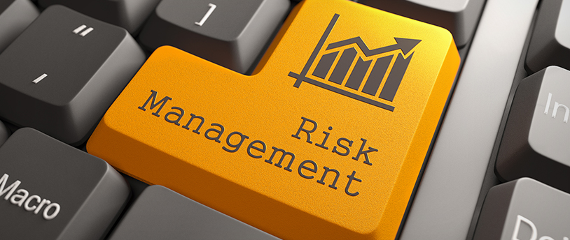 клавиатура с кнопкой Risk Management