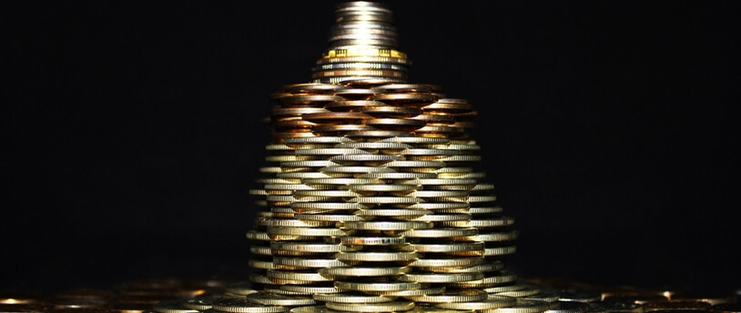 пирамида из монет