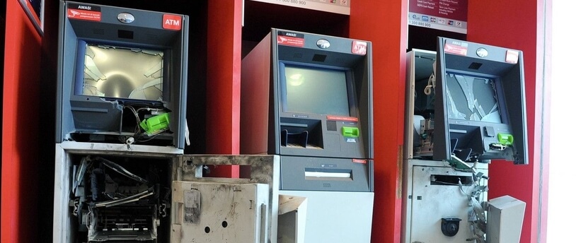 взломанные банкоматы